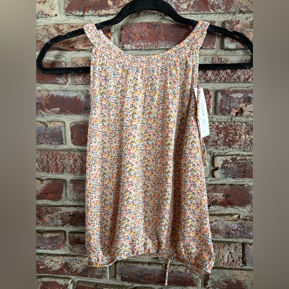 Sienna Sky NWT Floral Sleeveless Blouse XS Boho Peasant Top Spring